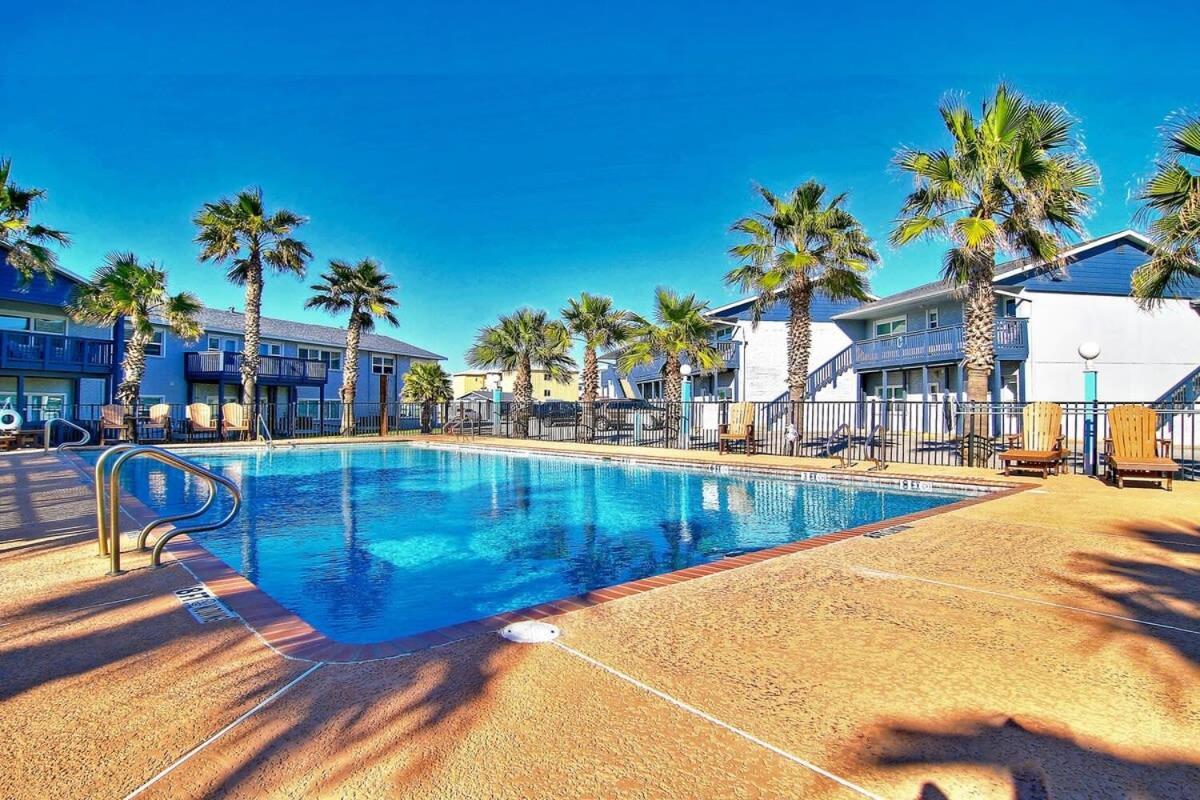 Captain Quarter'S 1 Bedrm Unit At Sea Isle Village Port Aransas Exterior photo