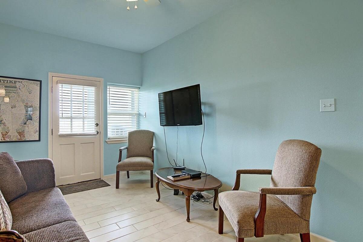 Captain Quarter'S 1 Bedrm Unit At Sea Isle Village Port Aransas Exterior photo